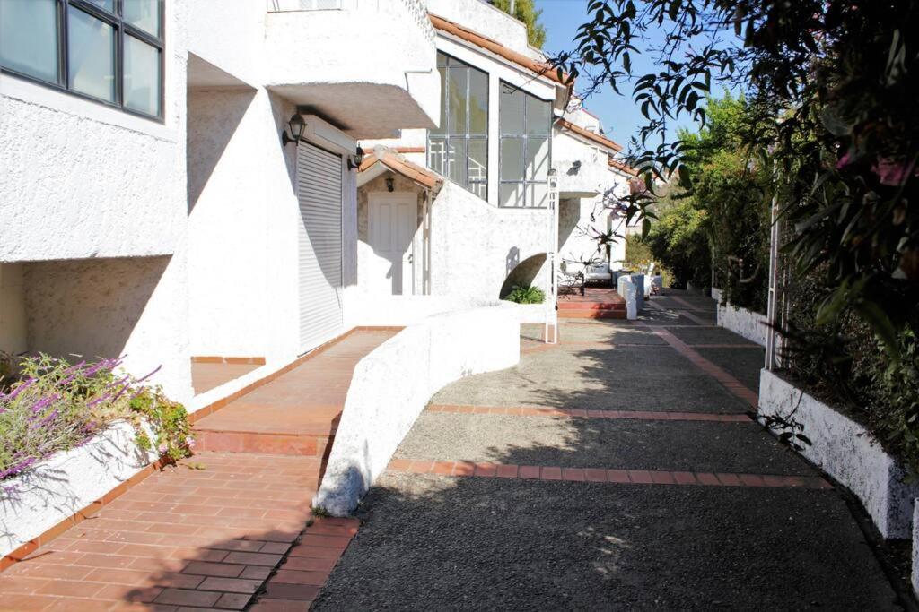Acogedora Casa En Renaca *